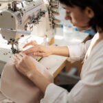 De la Cotización a la Entrega: Cómo la Logística de DK Uniformes Evita Dolores de Cabeza a su Empresa